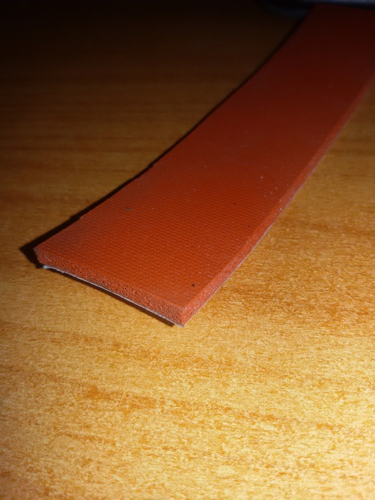 Self-adhesive Red Rubber Band 25x2.5 mm 