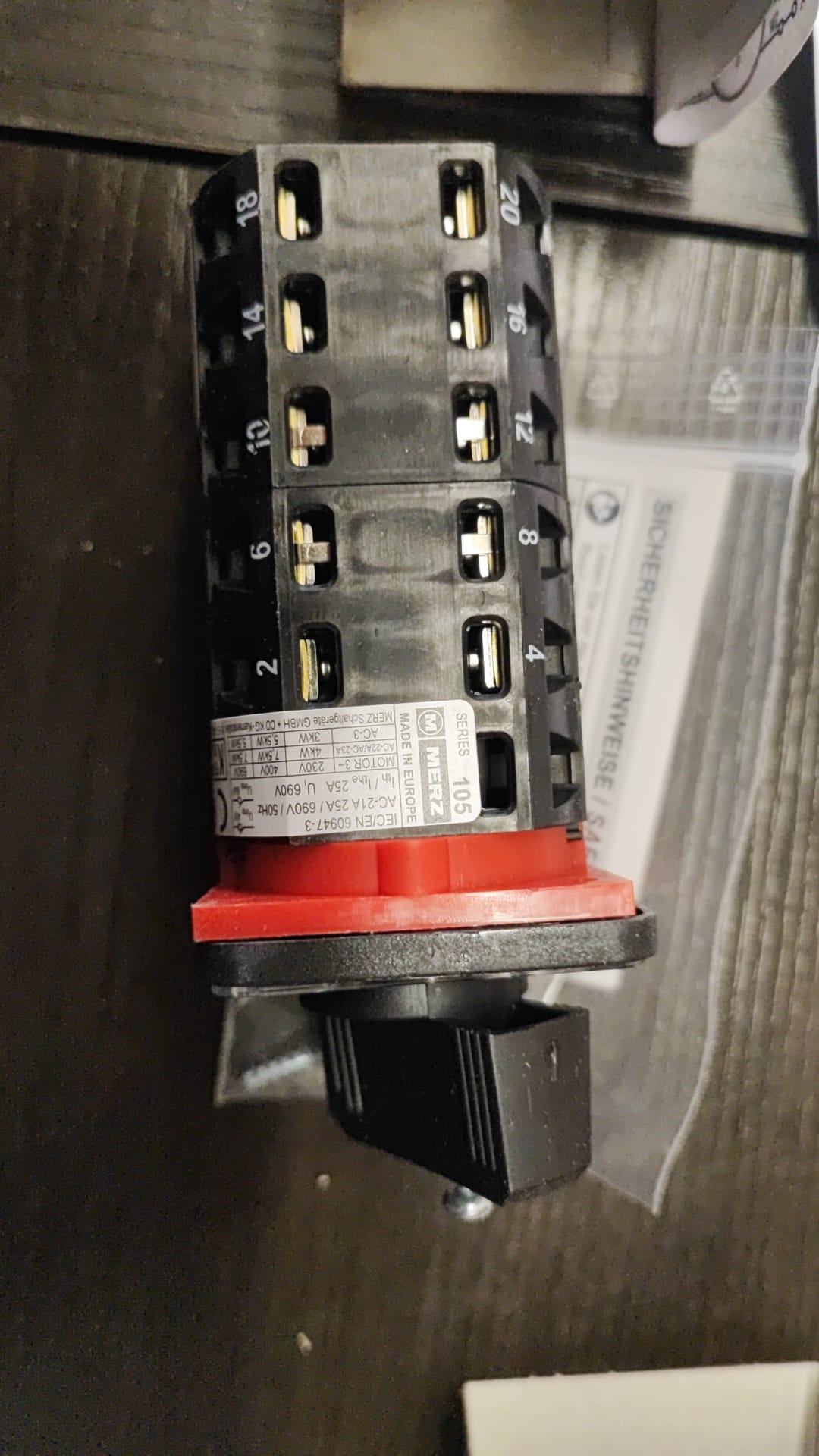 GS105/26.0200