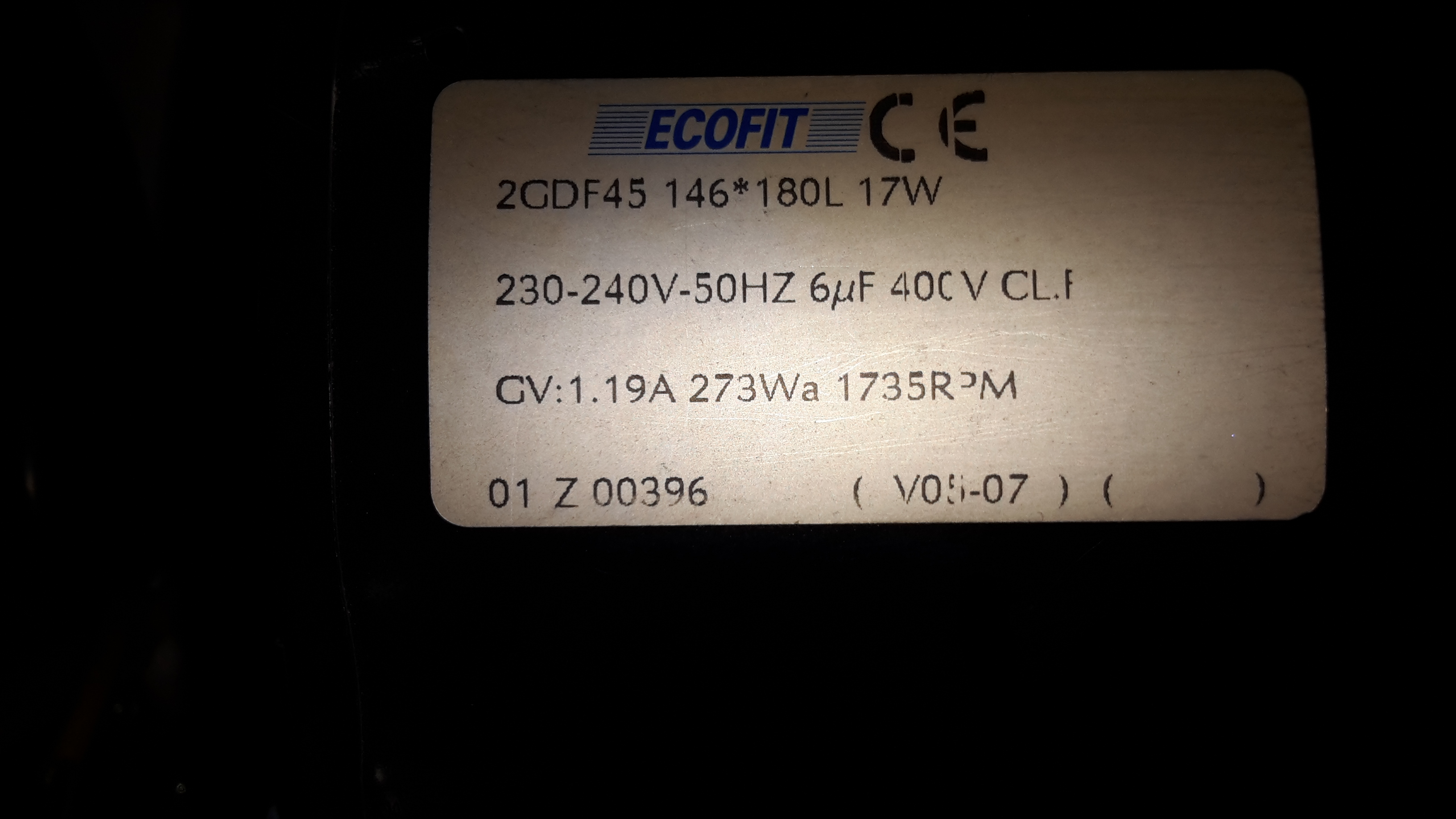 2GDF45 146 x 180L 17W