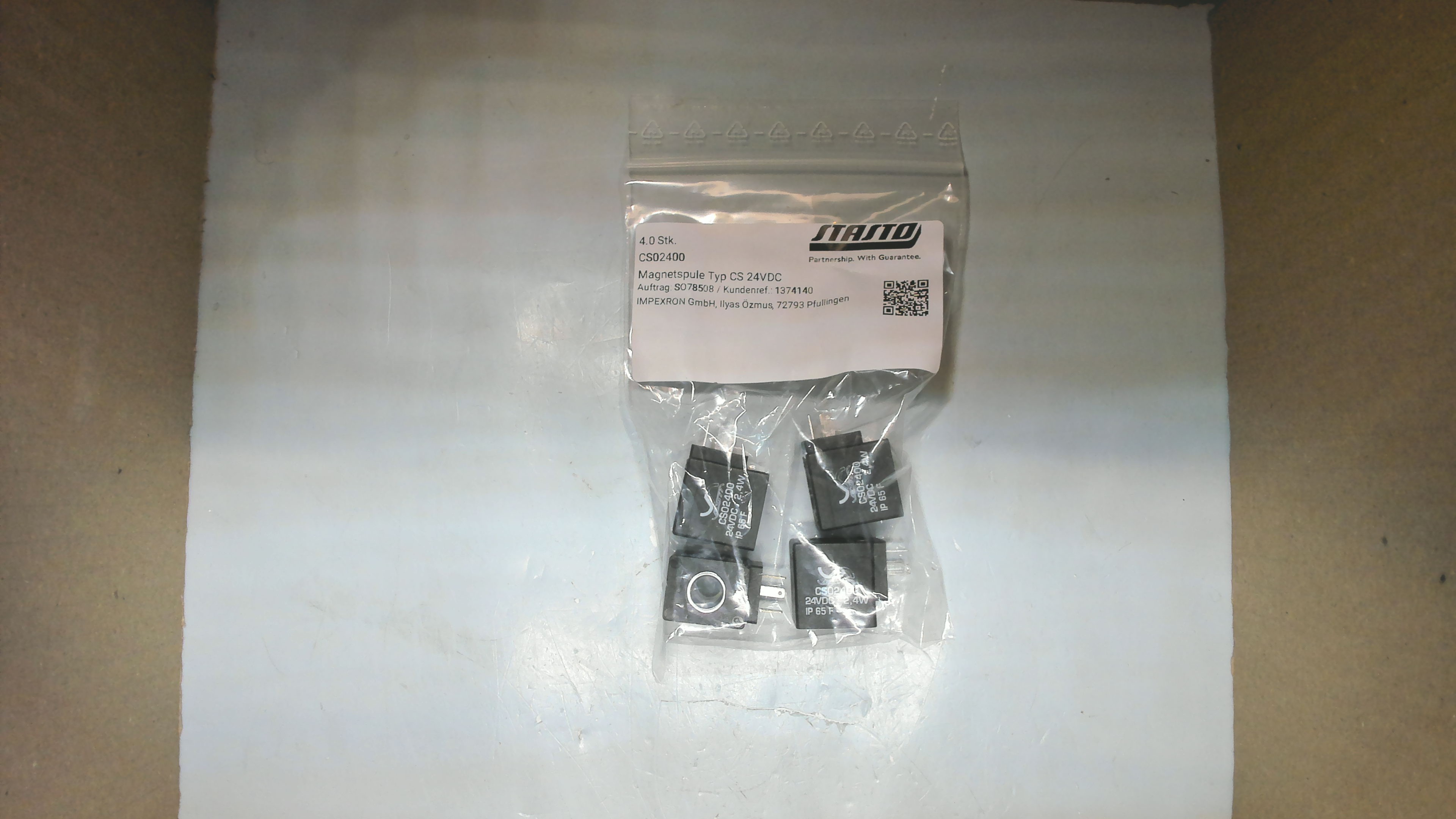 CS02400