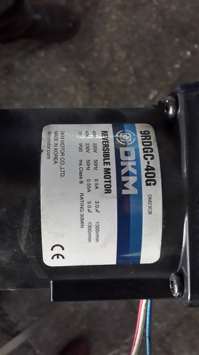 DK9RDGE-40G-T  (mit Terminalbox)