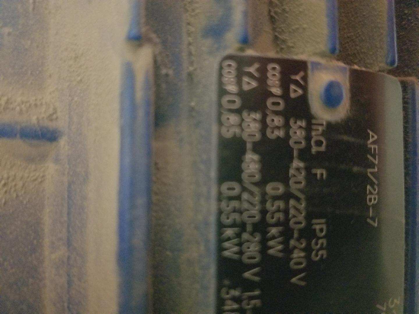 590483