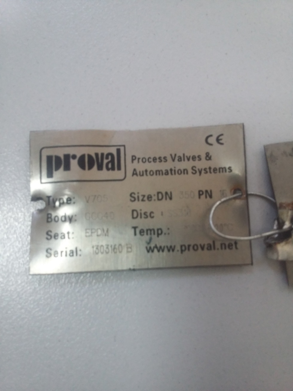 Type: V705  Serial:1303160 B DN350 