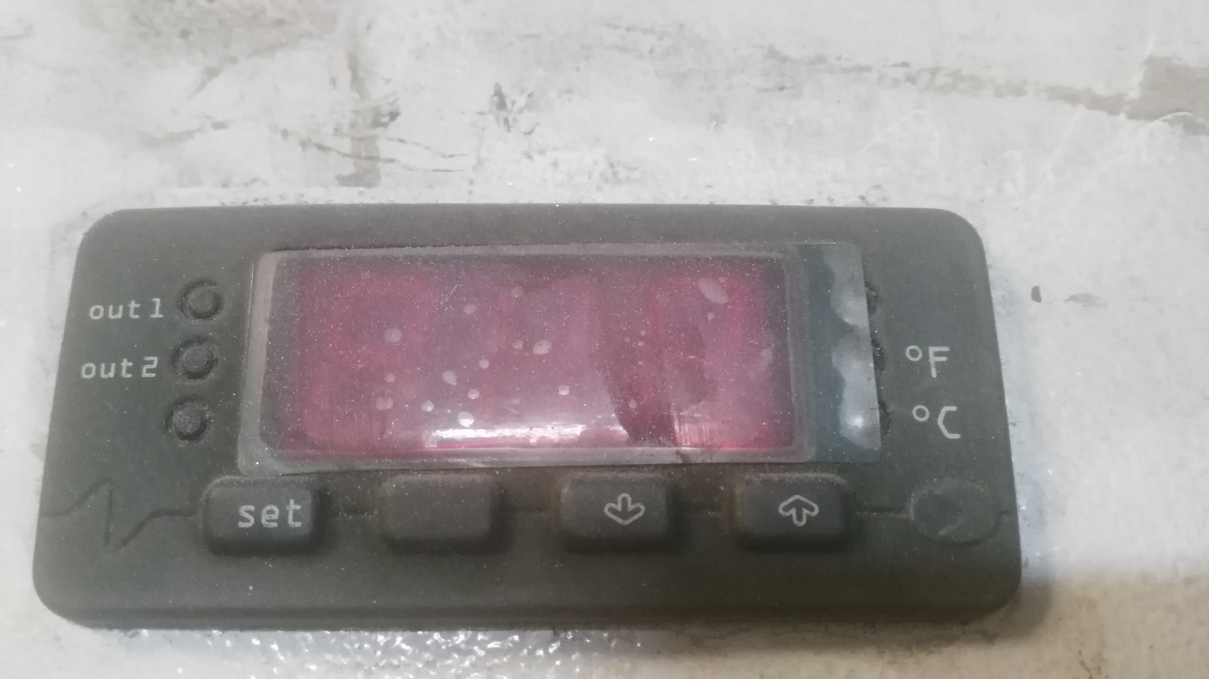 P34582 