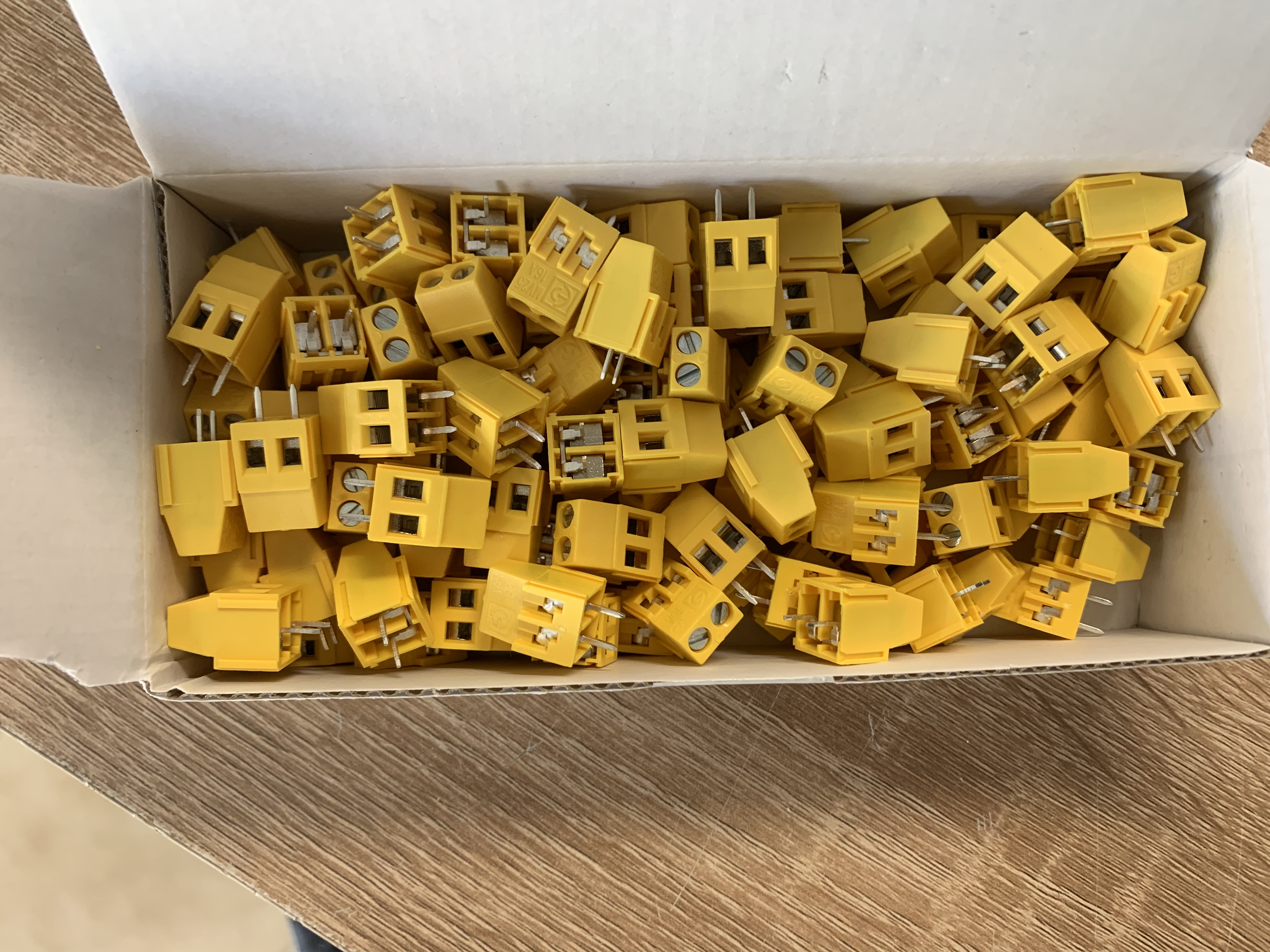 MV252-5,08-V-B