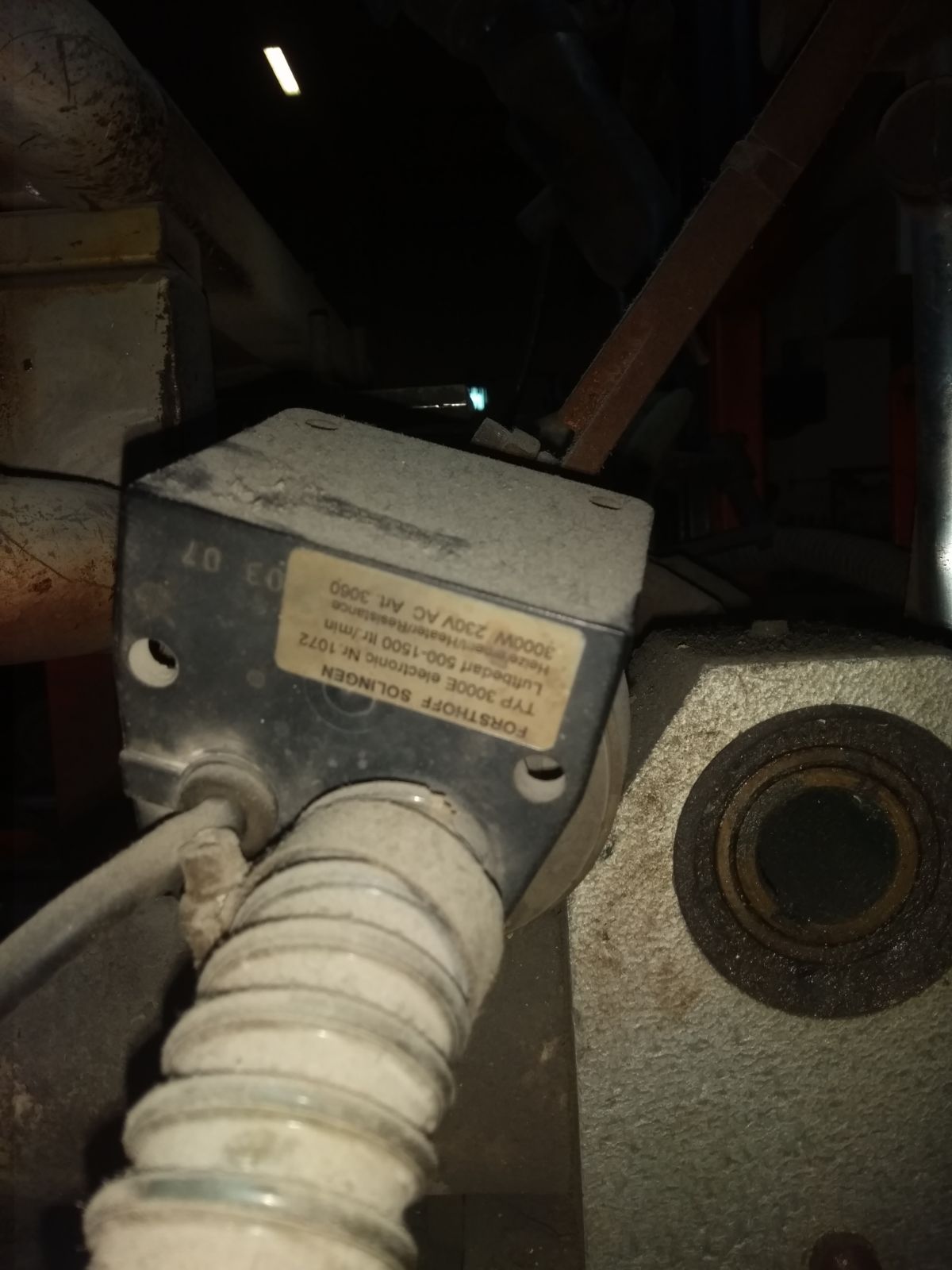 Typ 3000E not  a Leister product 