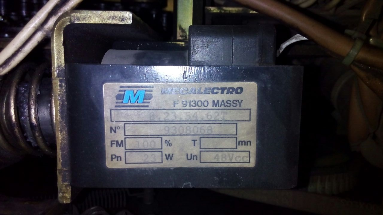 Tripping coil For  8.23.54.62T