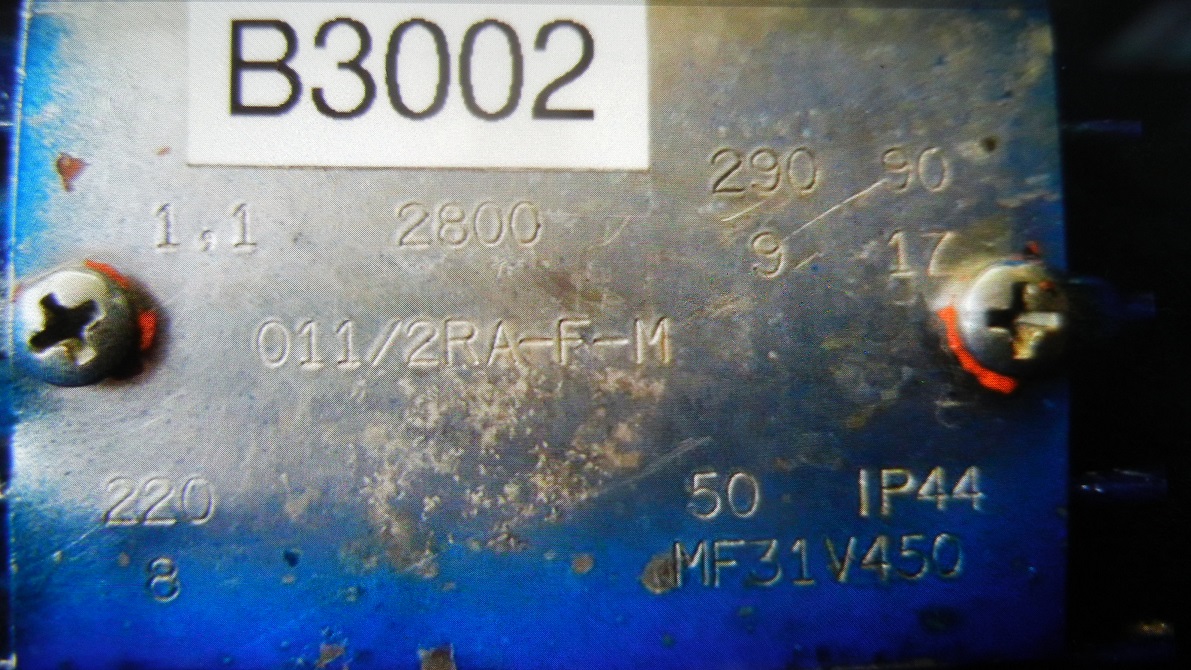 Terminal box with compartment for capacitor for MF31V450  