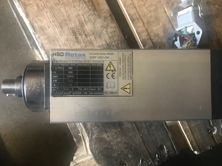 HSD AT/MT 1055-090