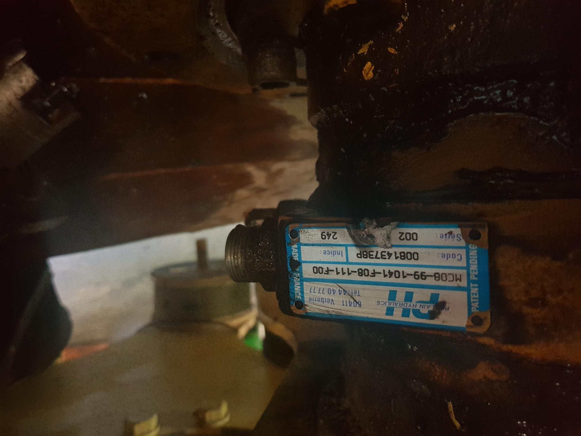 Roller for typ MC08-99-1041-F08-111-F00, Cod:008143738P 