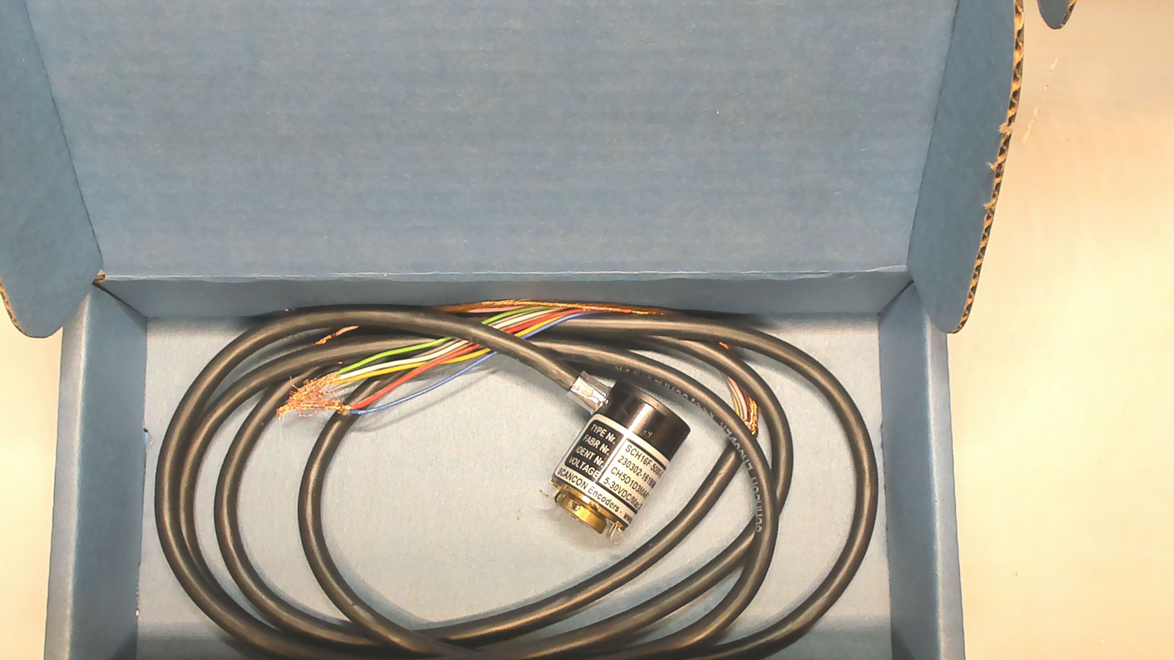 SCH16F-5000-D-03-14-50-01-S-00-S1