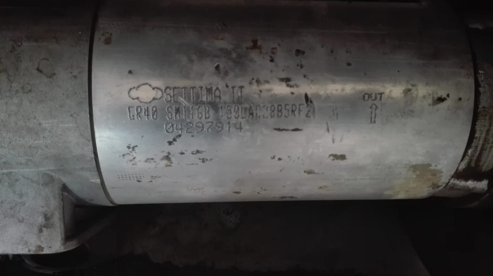 GR40-SMT16B-150L AC28 B5 RF2
