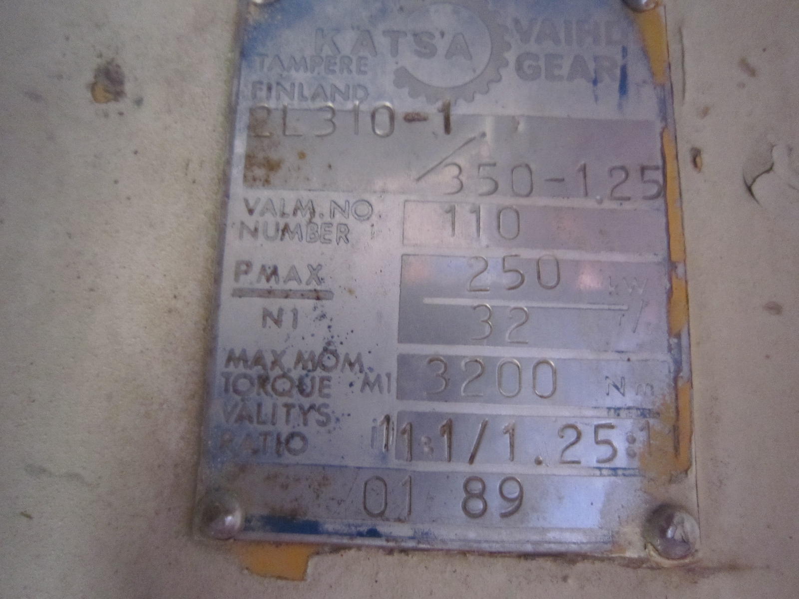 Shaft for pump drive for 2L310-1/350-125 oem 