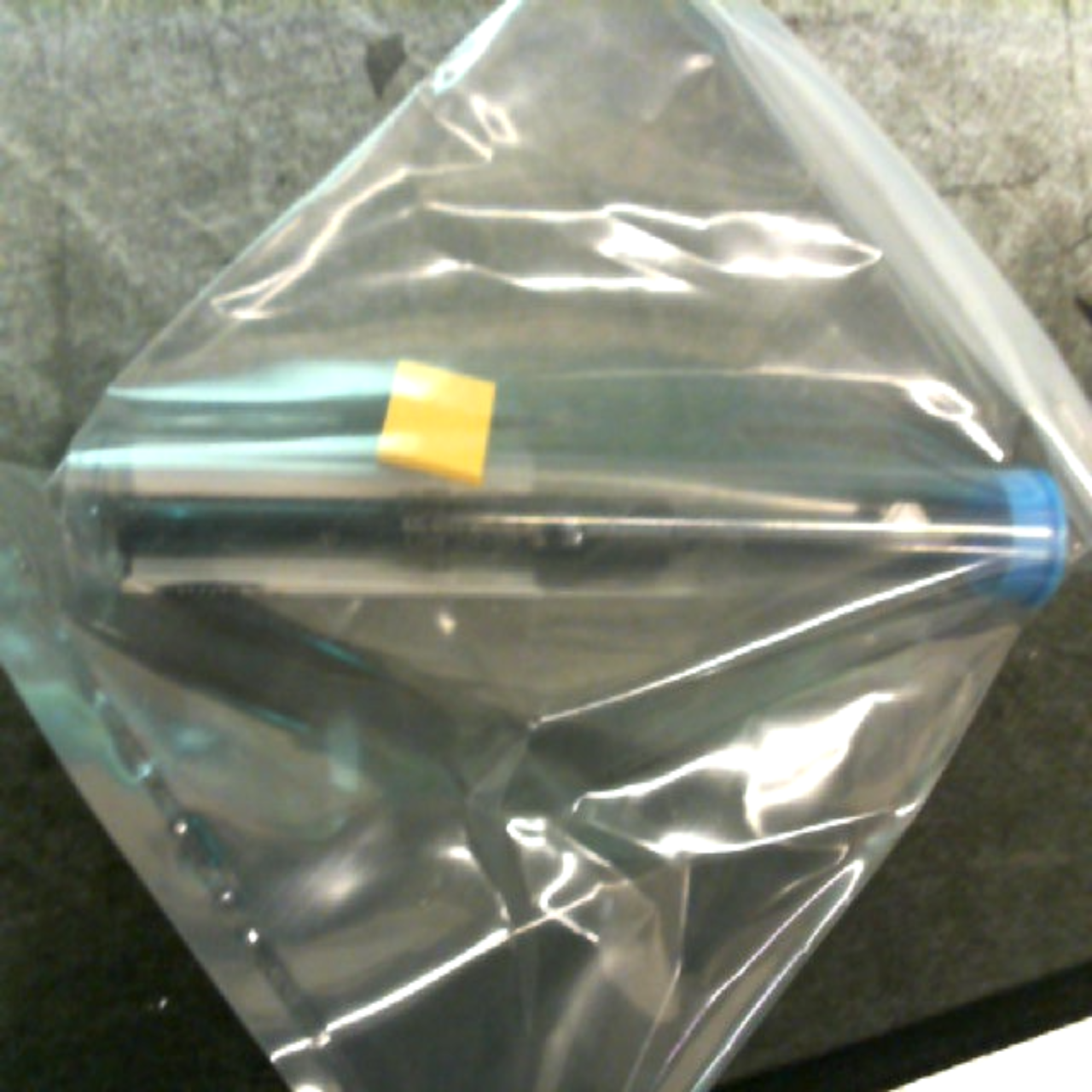 EZL0177
