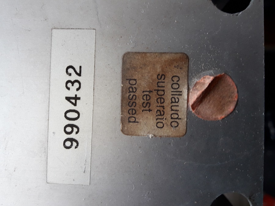 2700056 ( 2713795 )