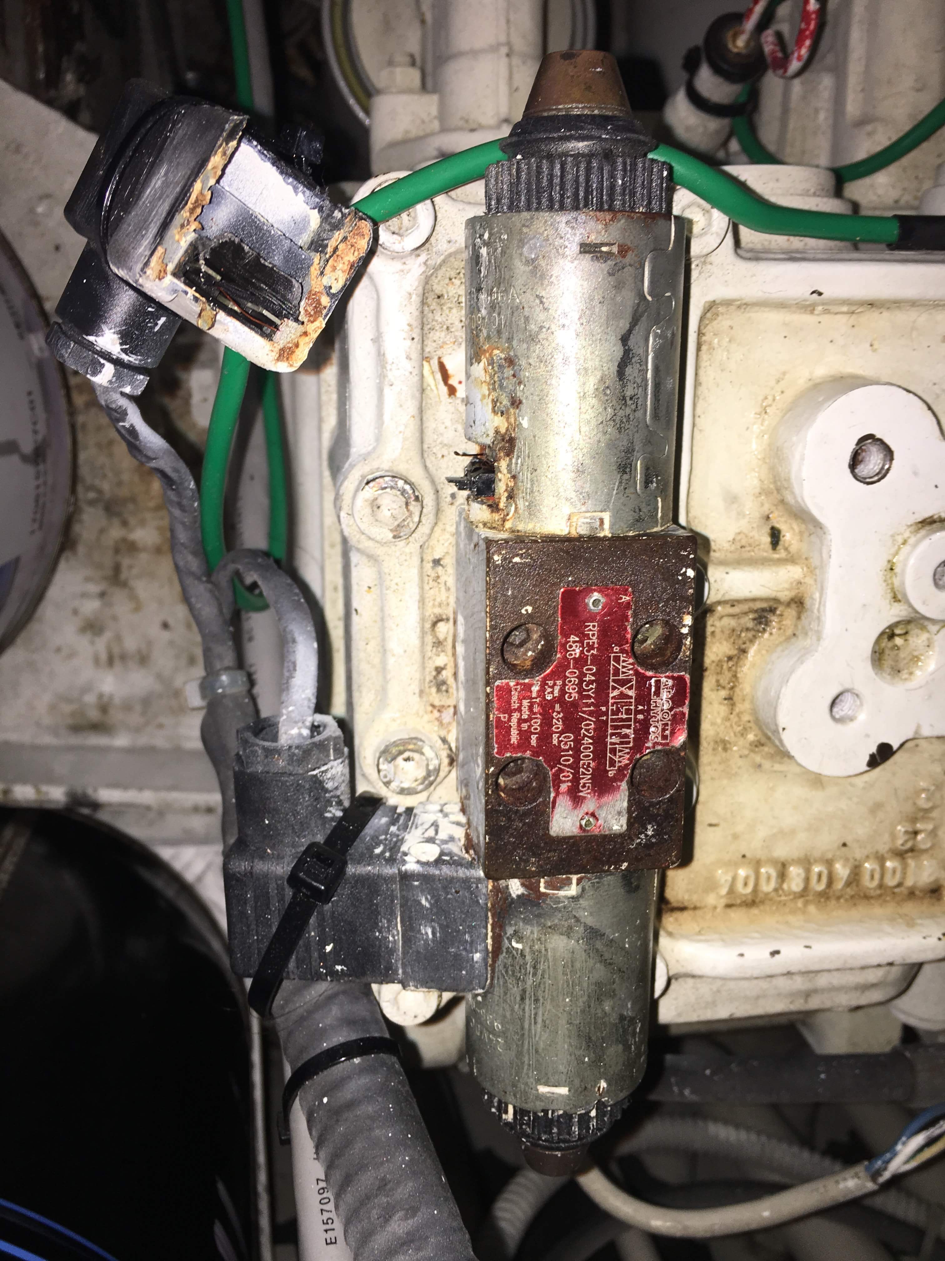 RPE3-043Y11/02400E2N2V  