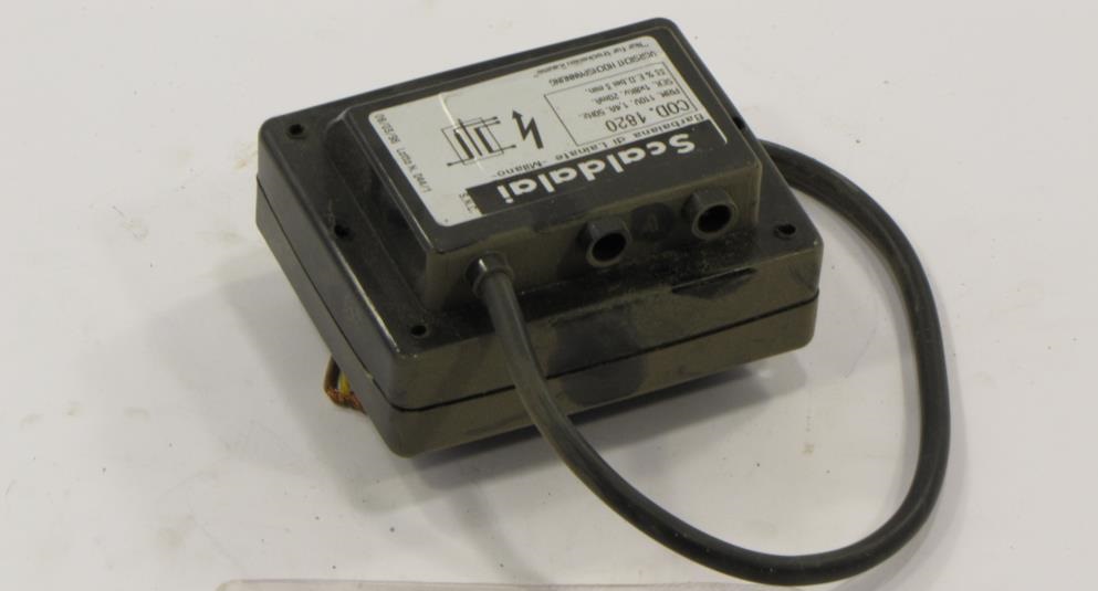 1820  110/115V