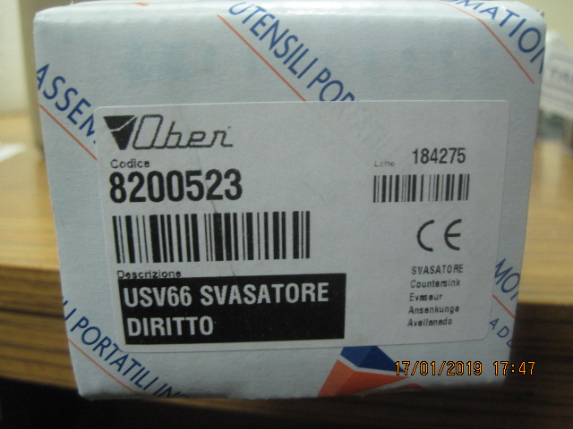 8200523