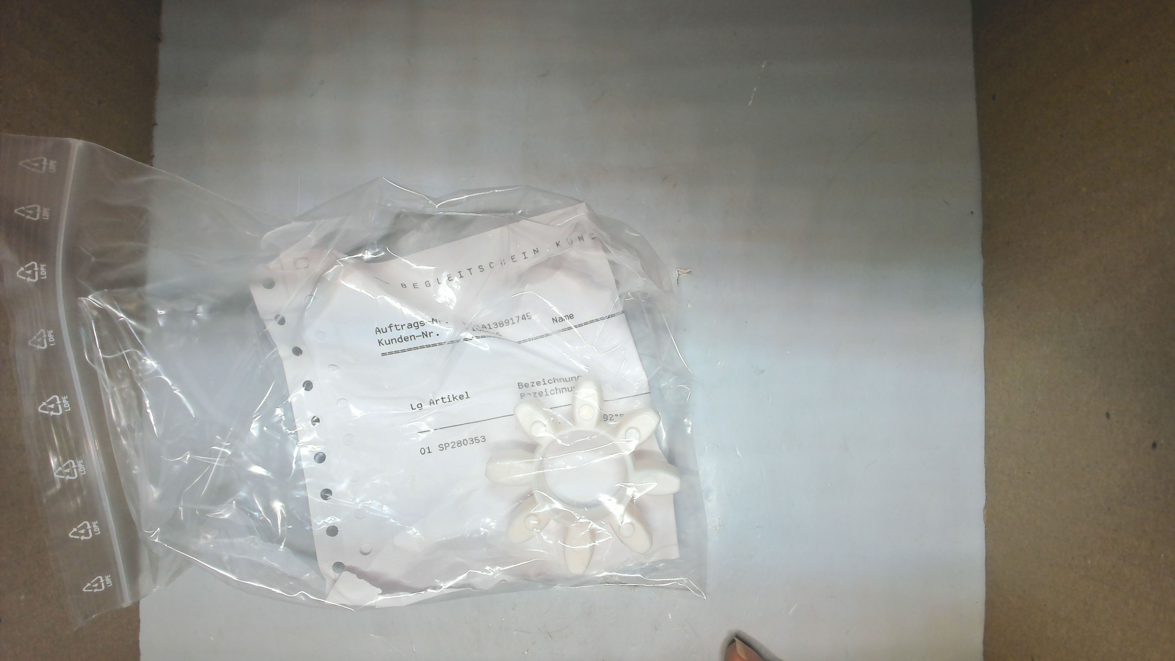 SP280353 / SPIDEX ZK 28.92°Sh A, white