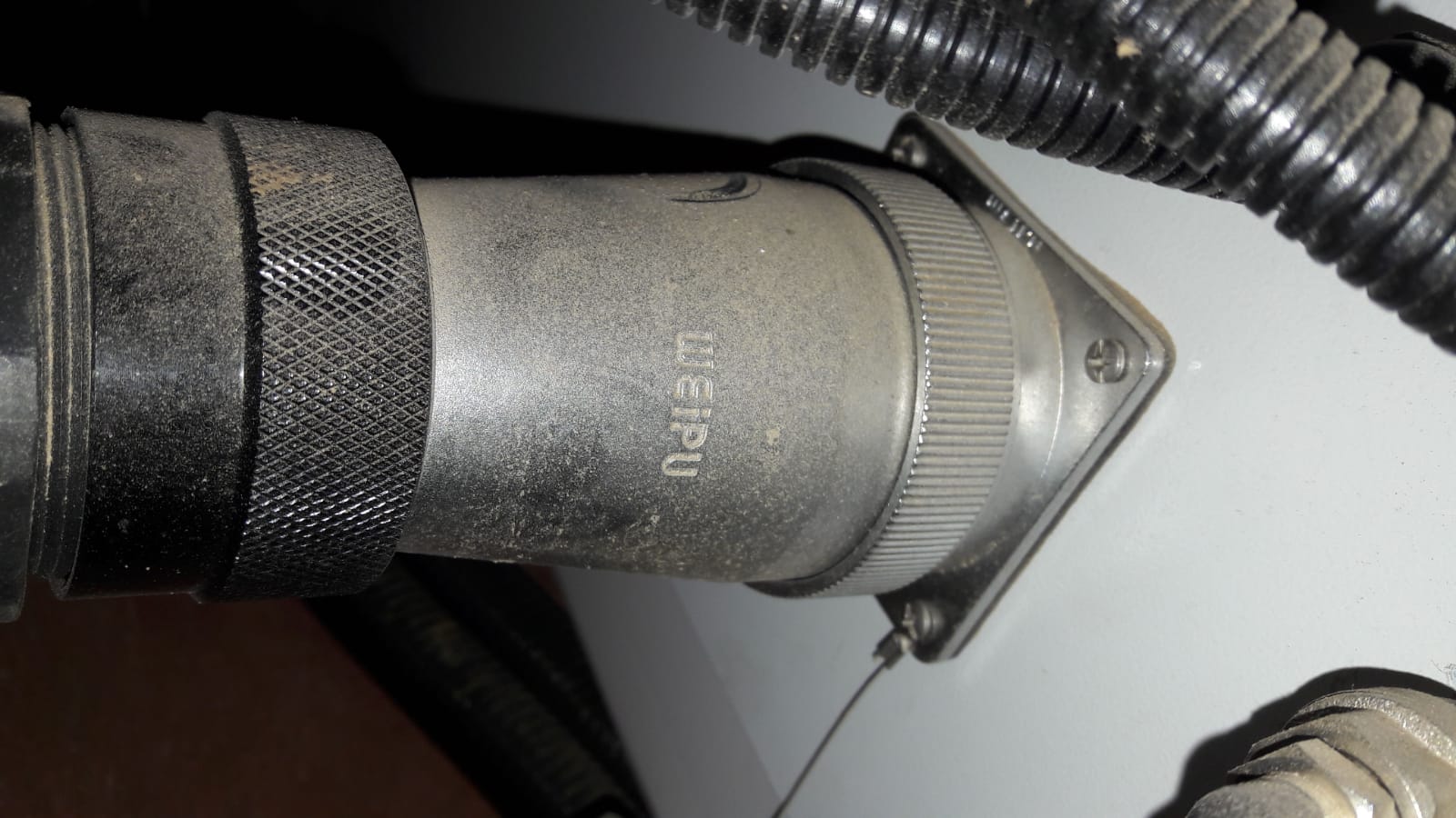 JF42J