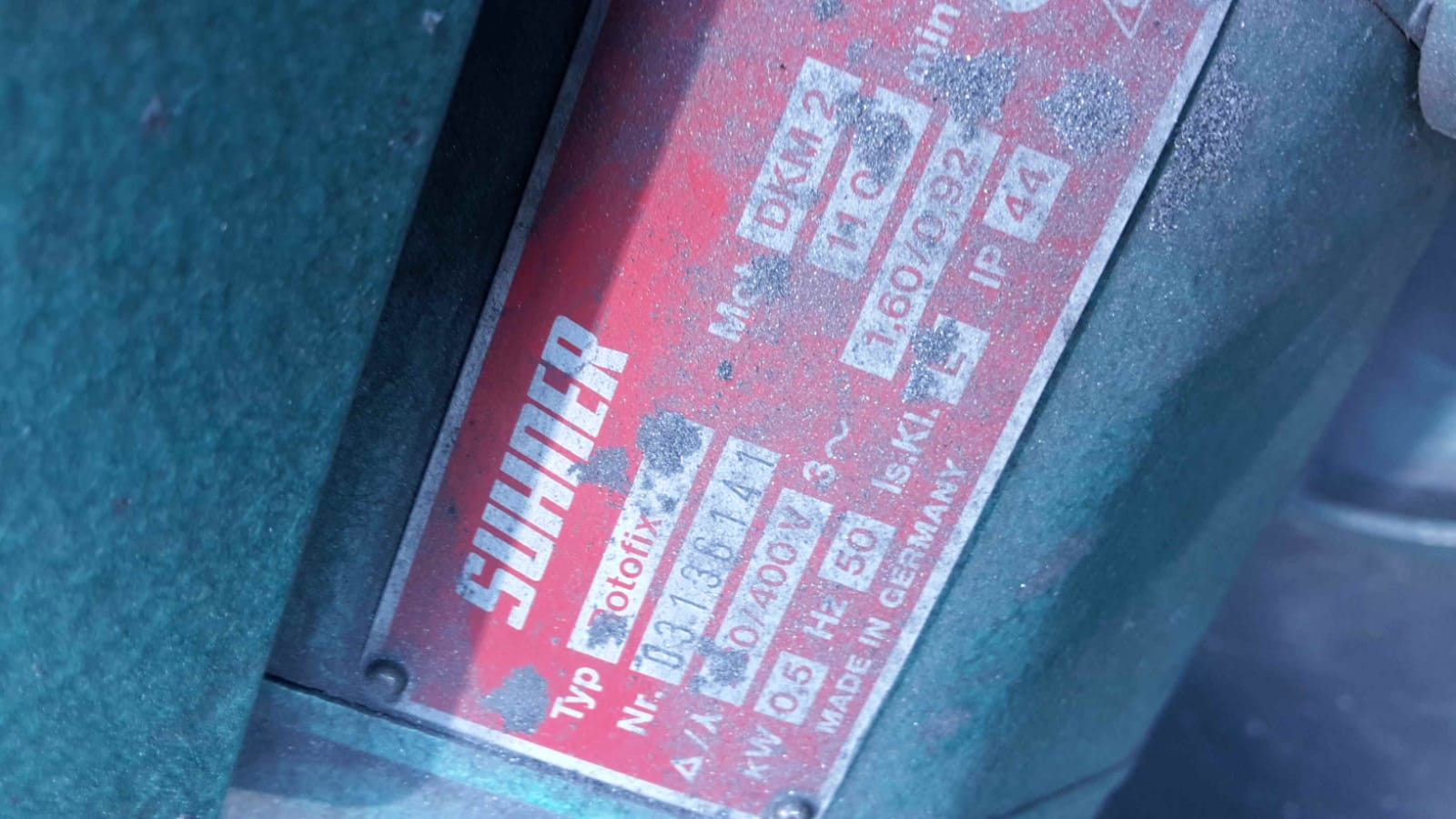 11000807