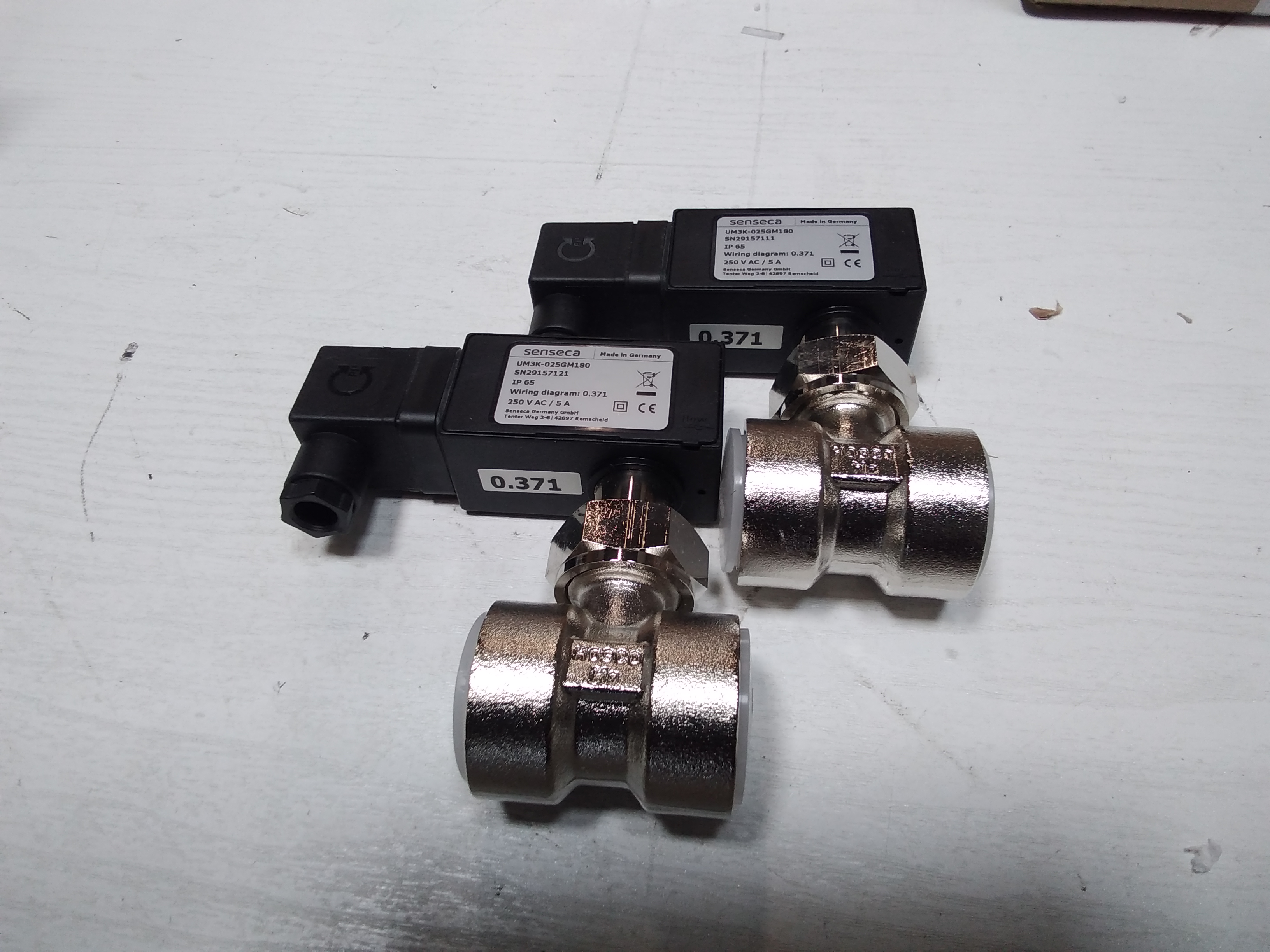 UM3K-025.GM.180.IP65/0371