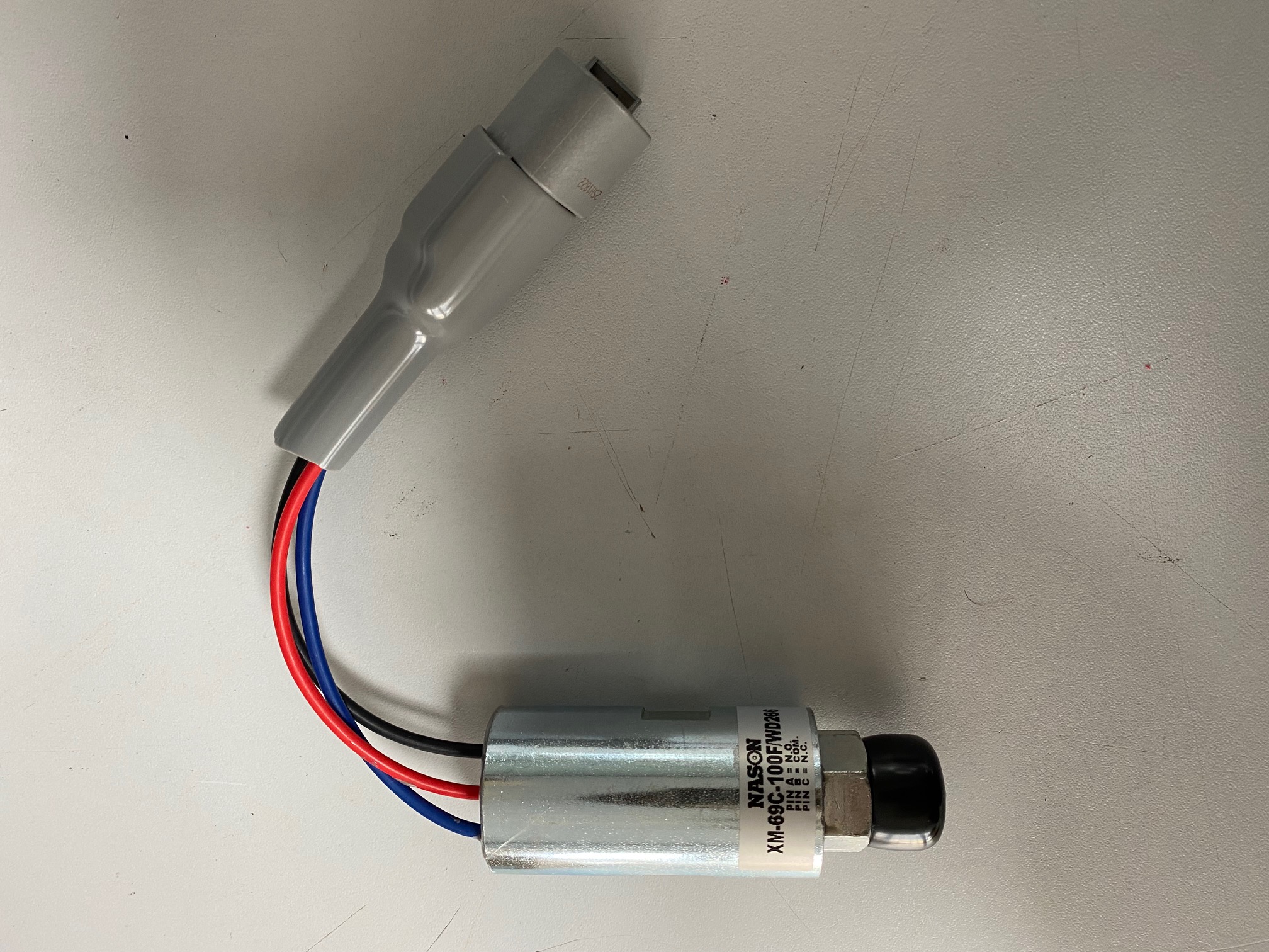 XM-69C-100F/WD266