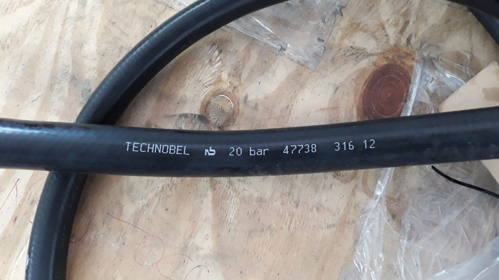 TECHNOBEL 47738
