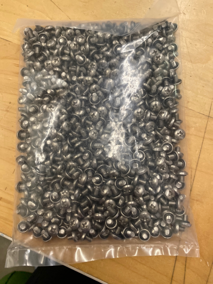 RM4X6MM 3701