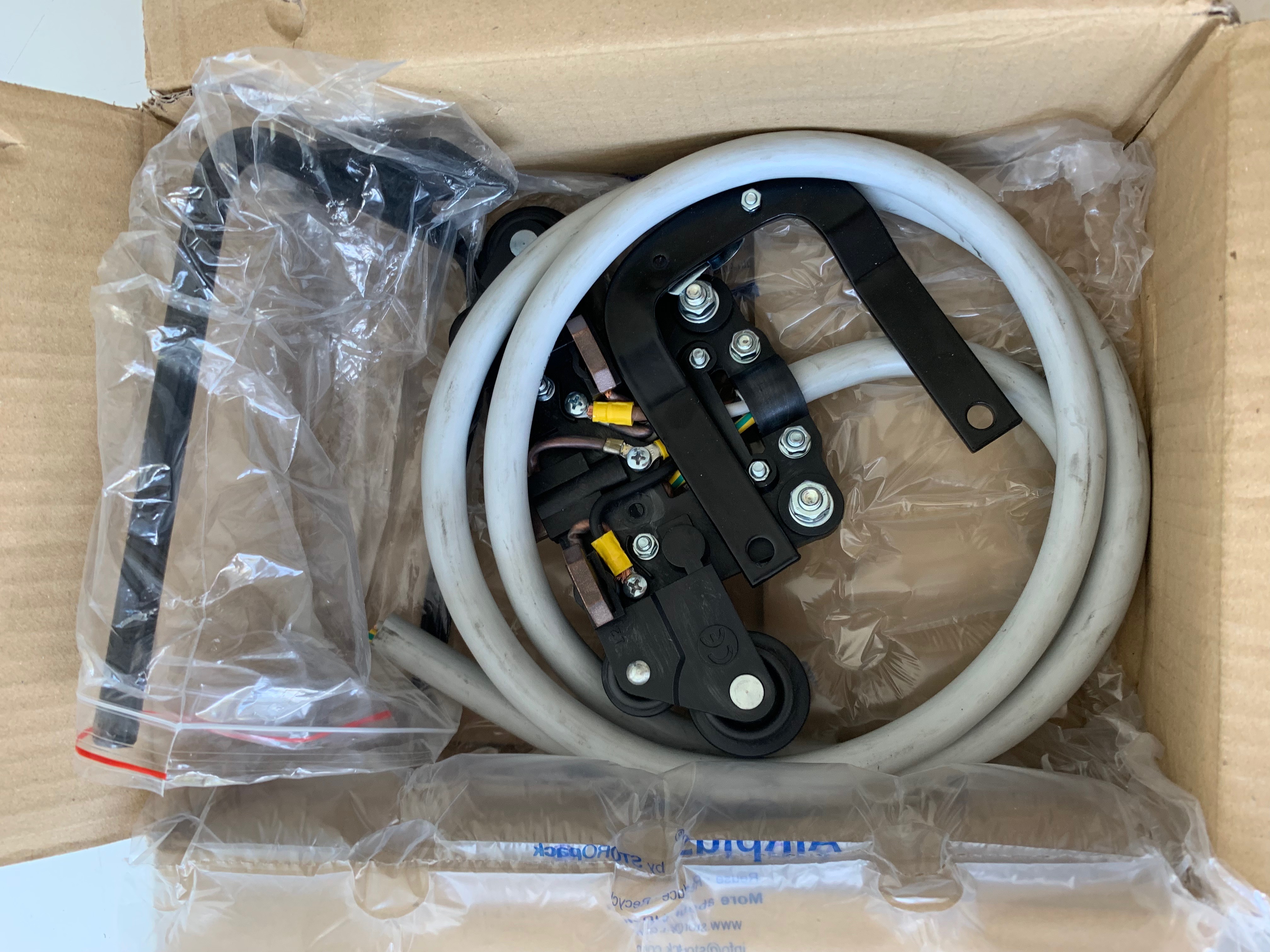 CW030802493CO