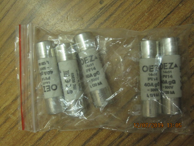 P/N: 06734 Type: PV14 40A gG
