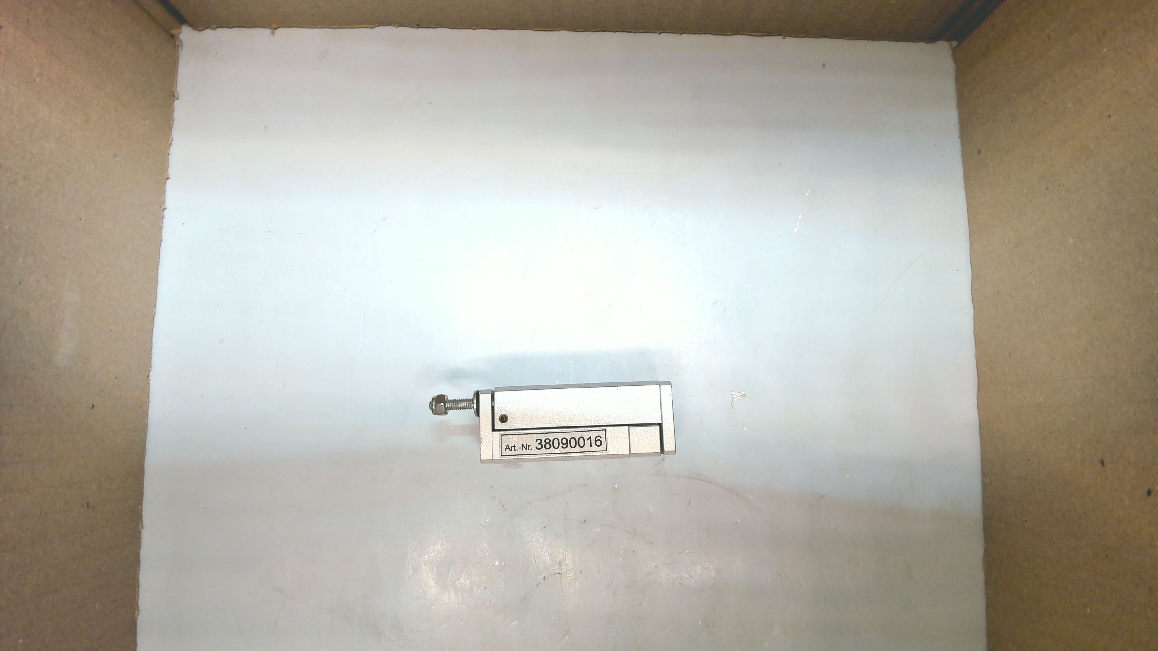 38090016 (HLS 220-F)