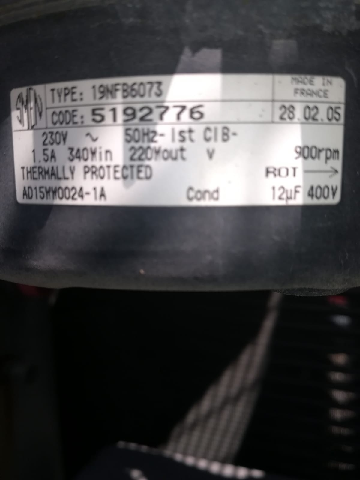 19NFB6073 "AD15WW0024.1A" *5192776*