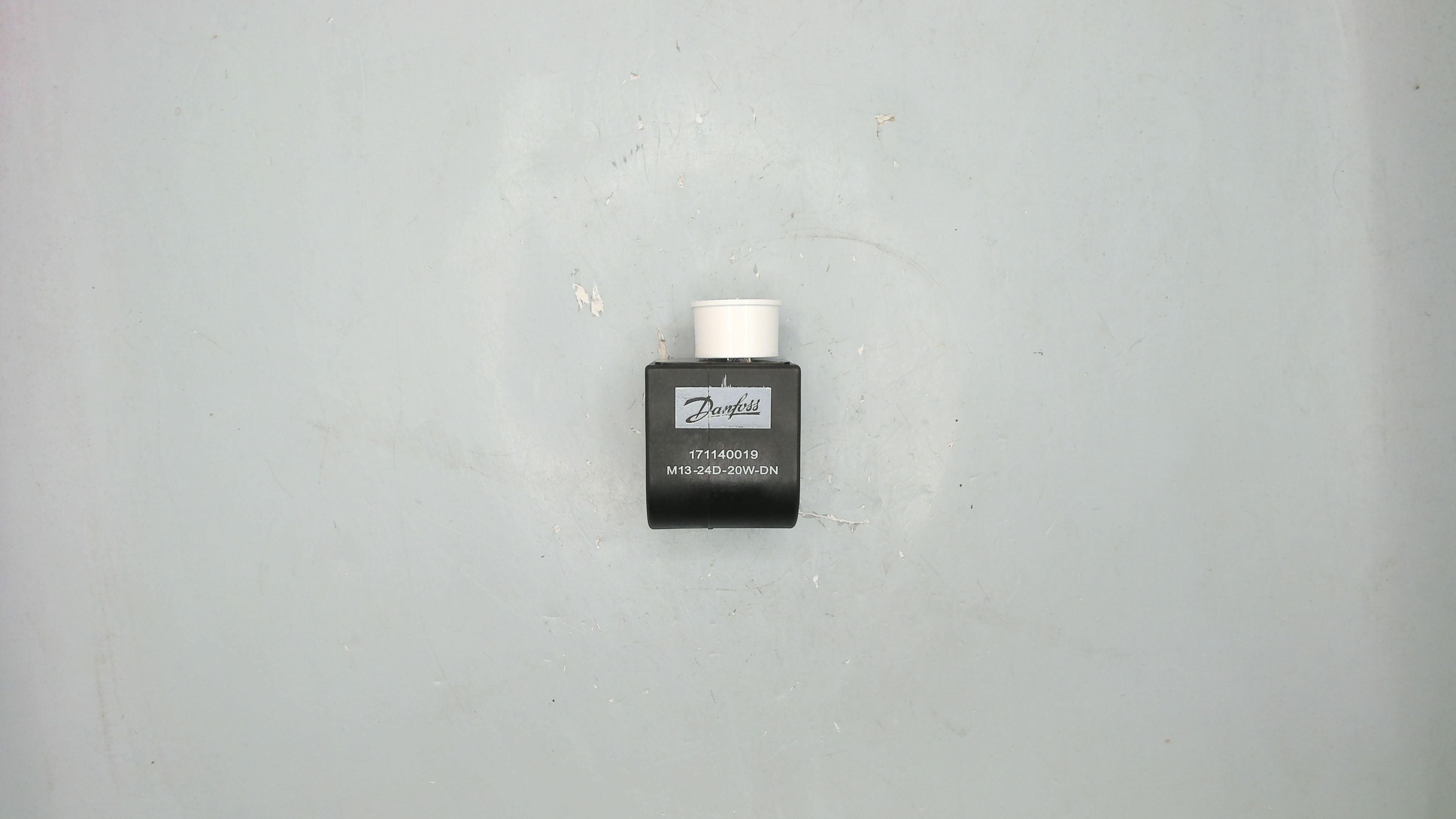 M13-24D-20W-DN