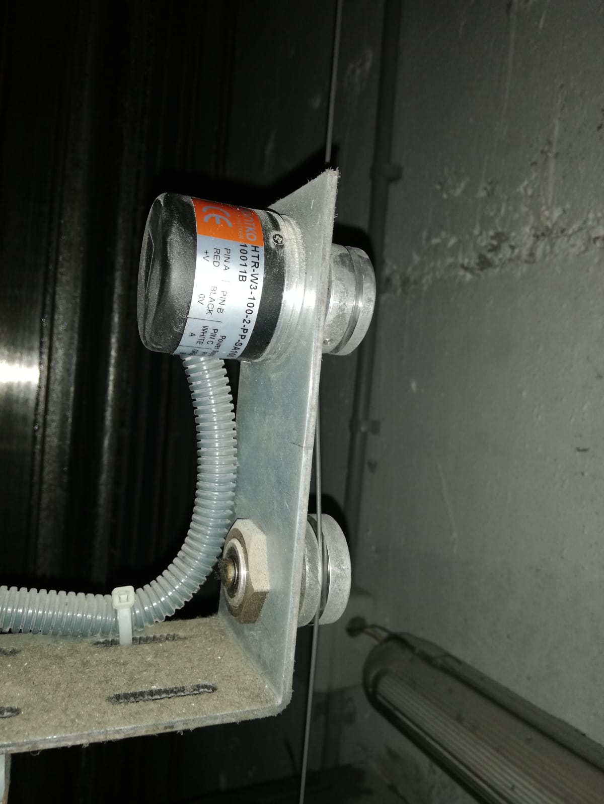 HTR-W3-100A-P-SA100