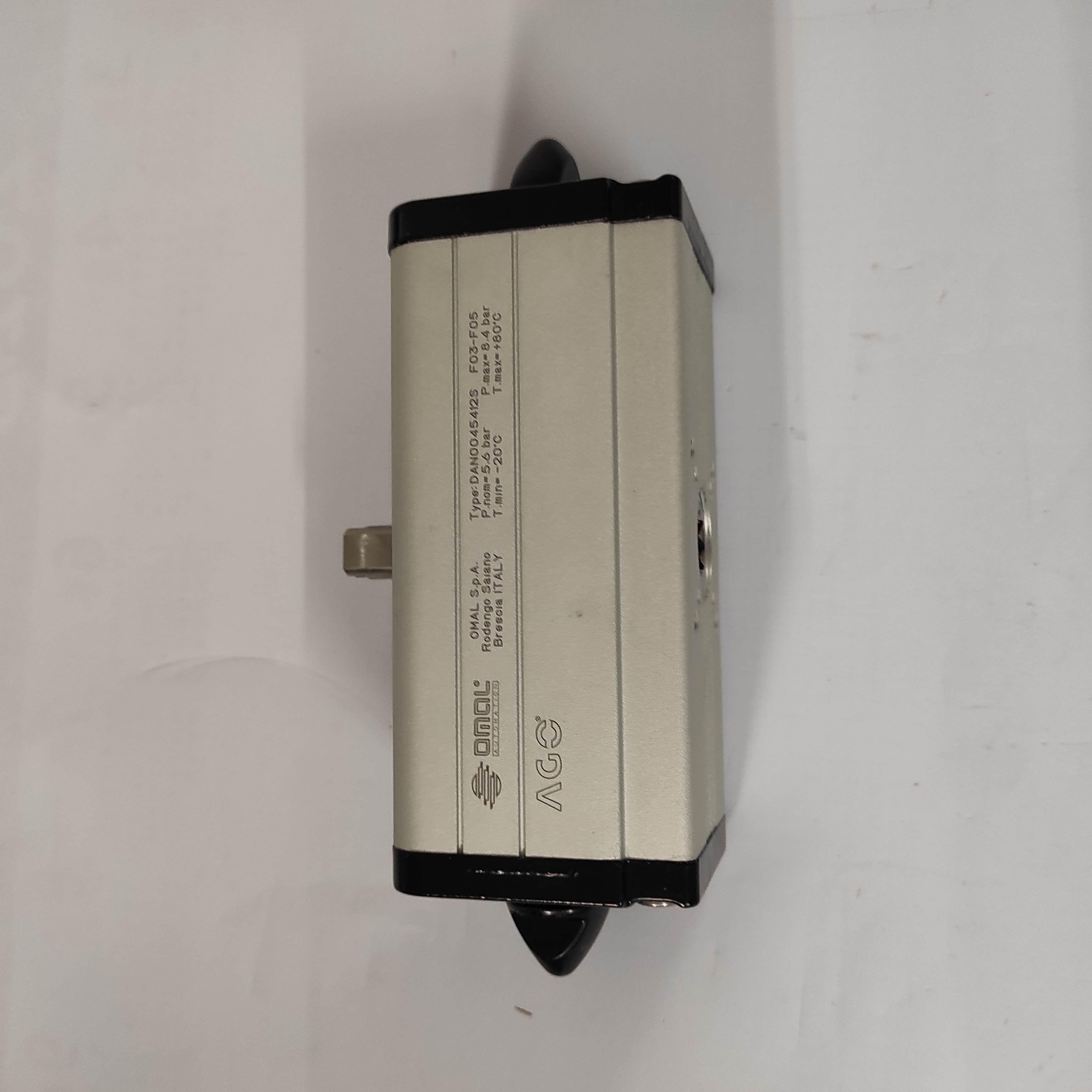 DAN0045412S