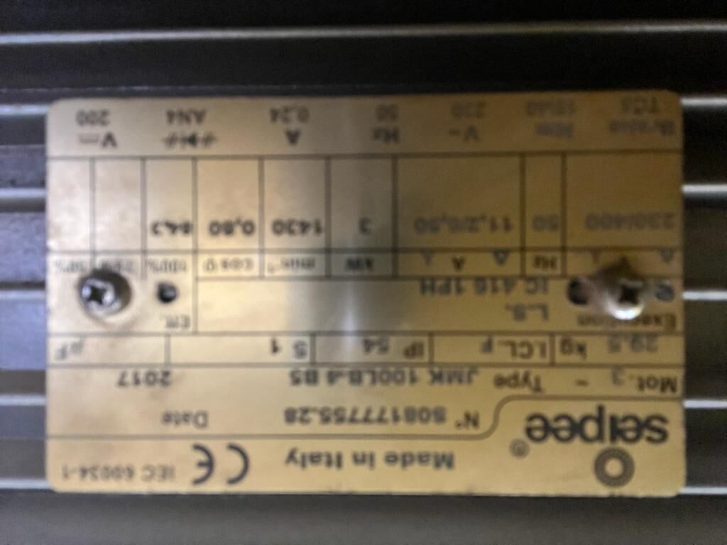 IE3-JM100LB 4 / B5*