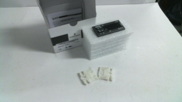 XR570C-0P0C1