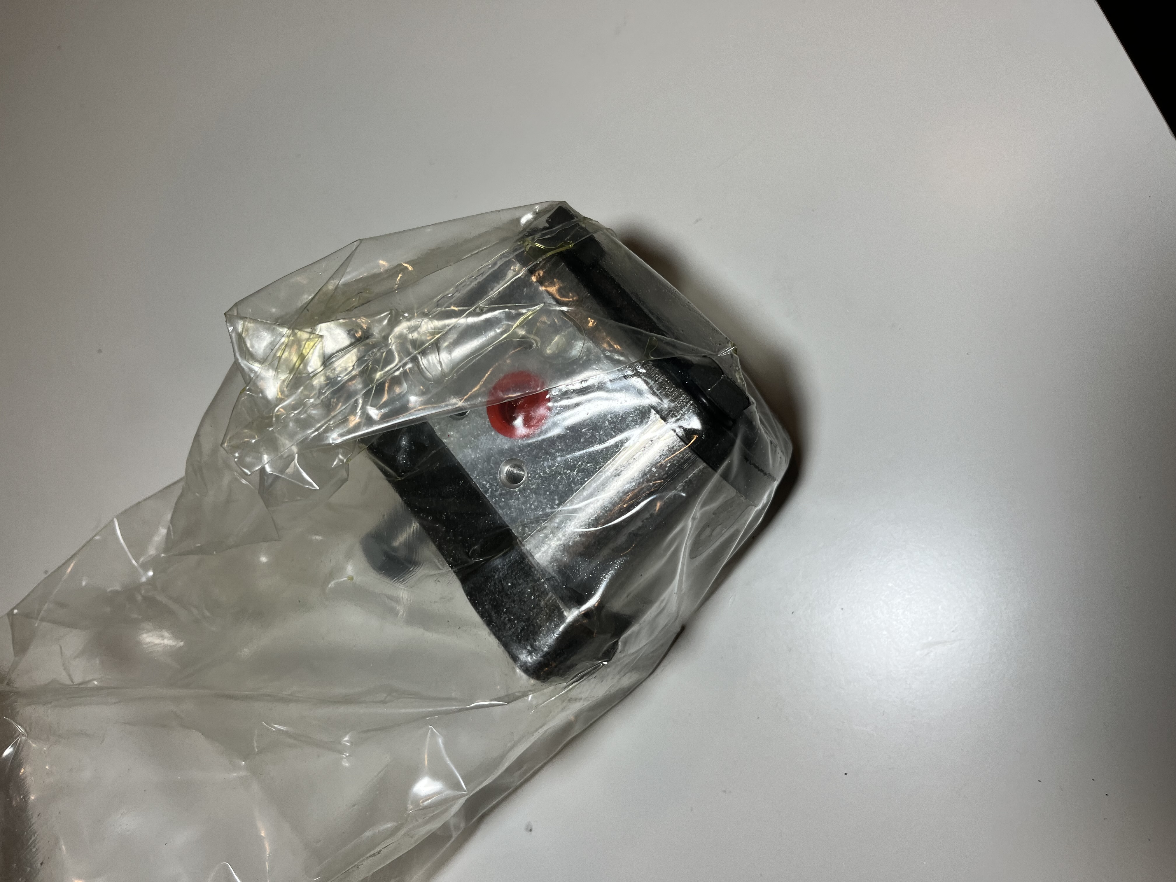1PN 040 CBT1