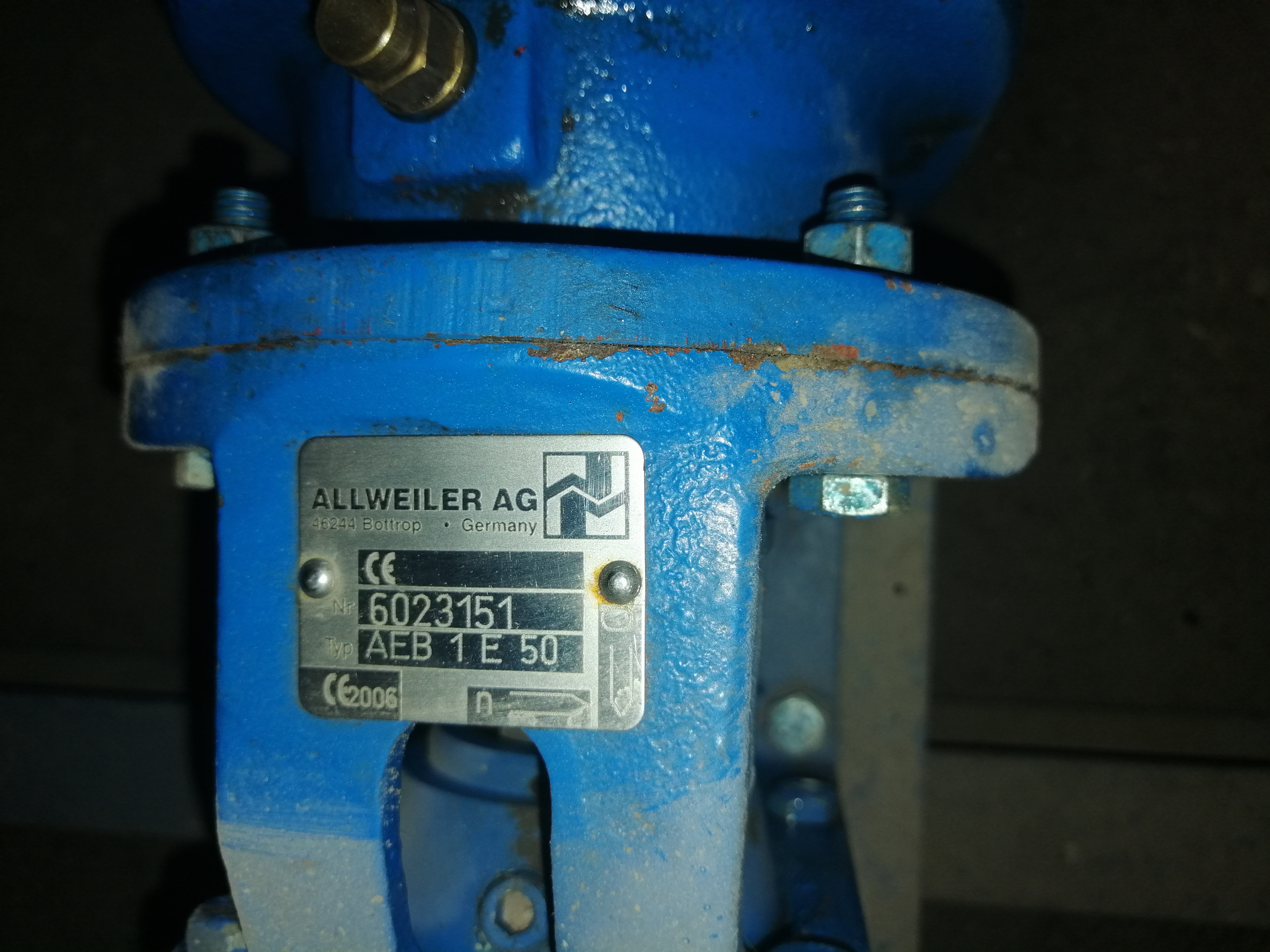 AEB1E 50 IE/011 G0K 142 YY