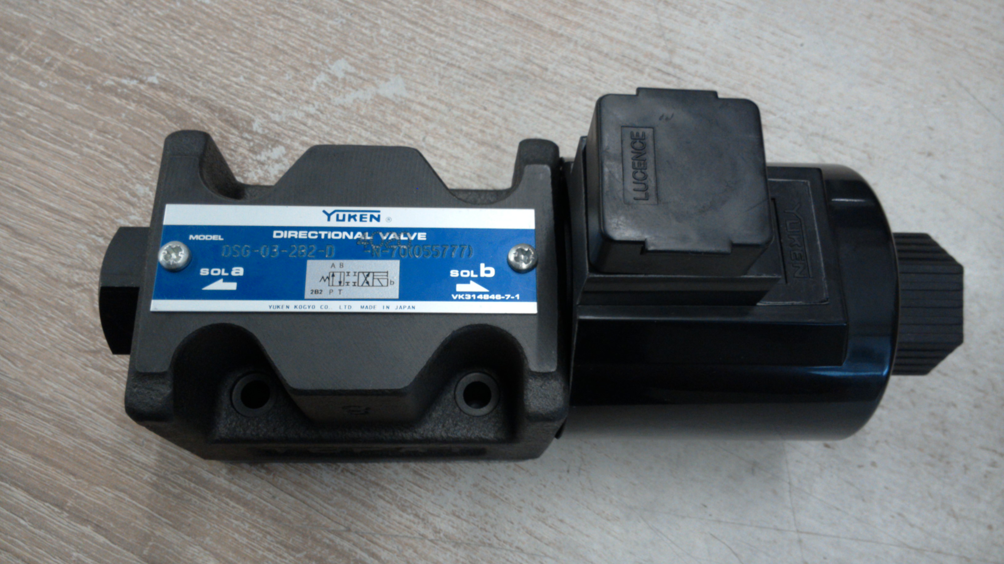 DSG-03-2B2-D12-N-50