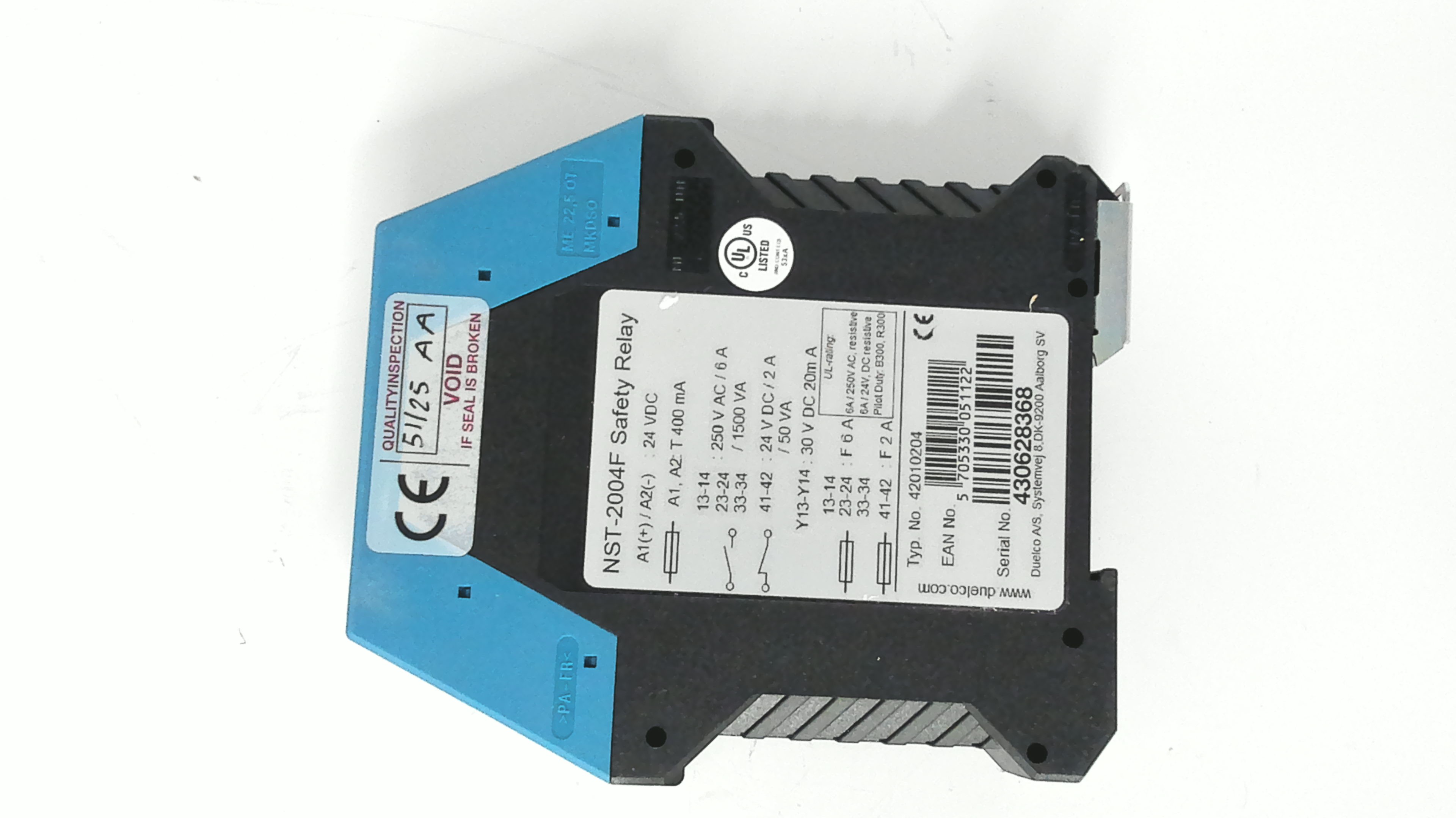 NST-2004F 24VDC / 42010204