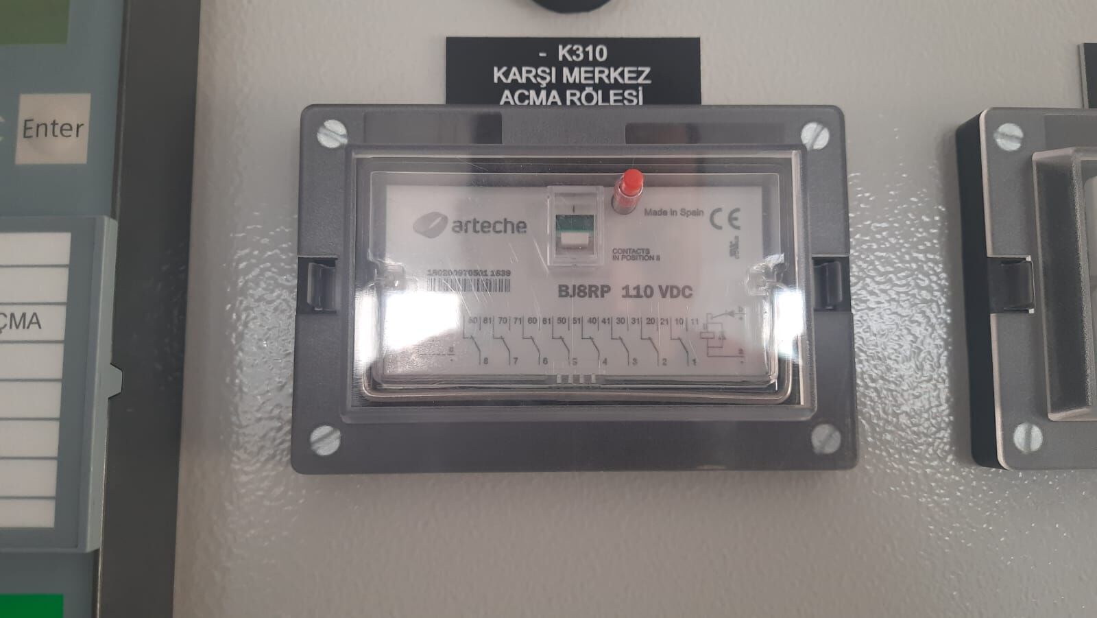 BJ-8RP 110 Vdc