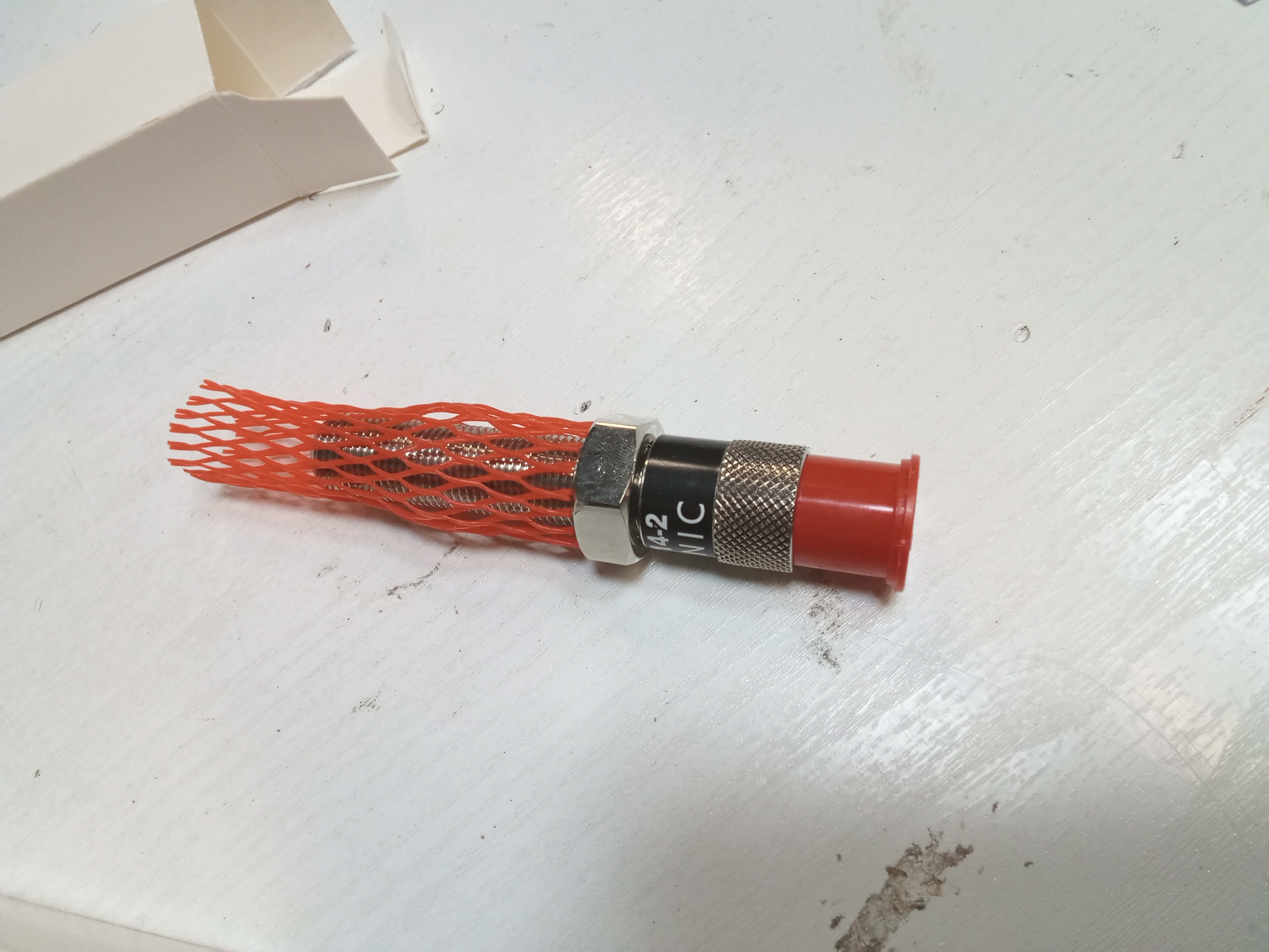 ALT591014-2