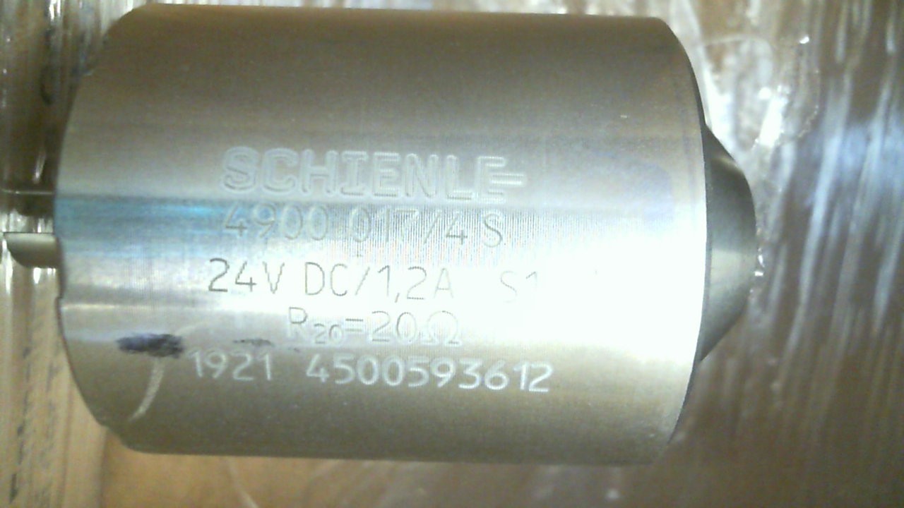 4900 017/4 S- 24 V