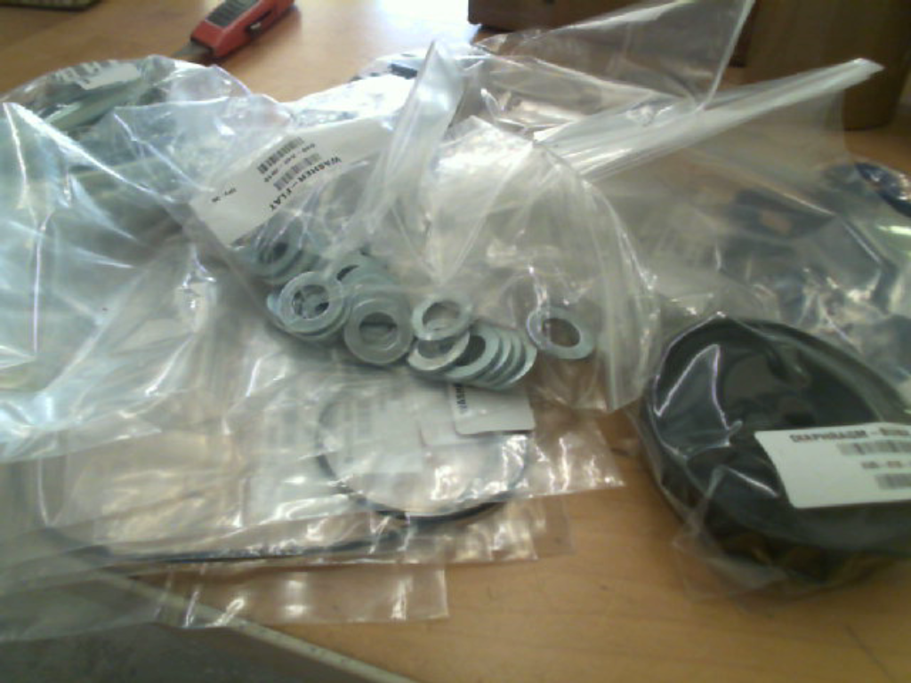 #14 – Retainer, valve spring, Nylon