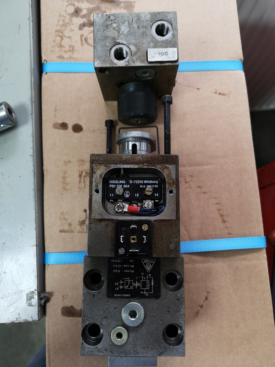 G40322.1000B