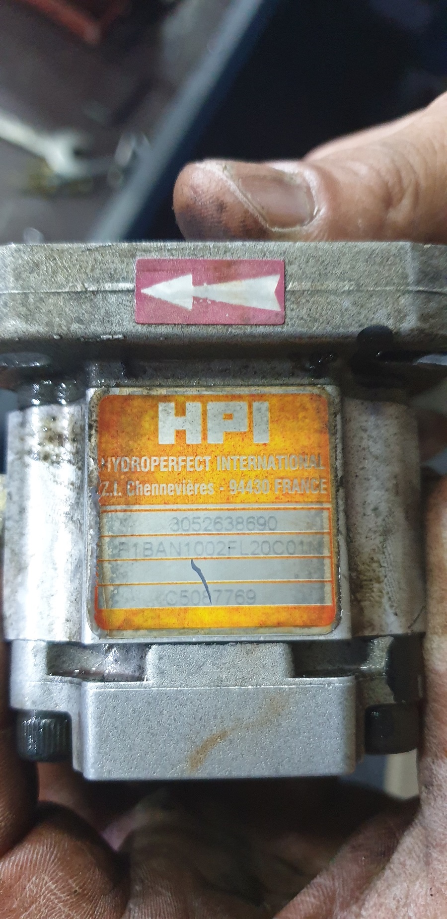 P1BAN1002FL20C01N