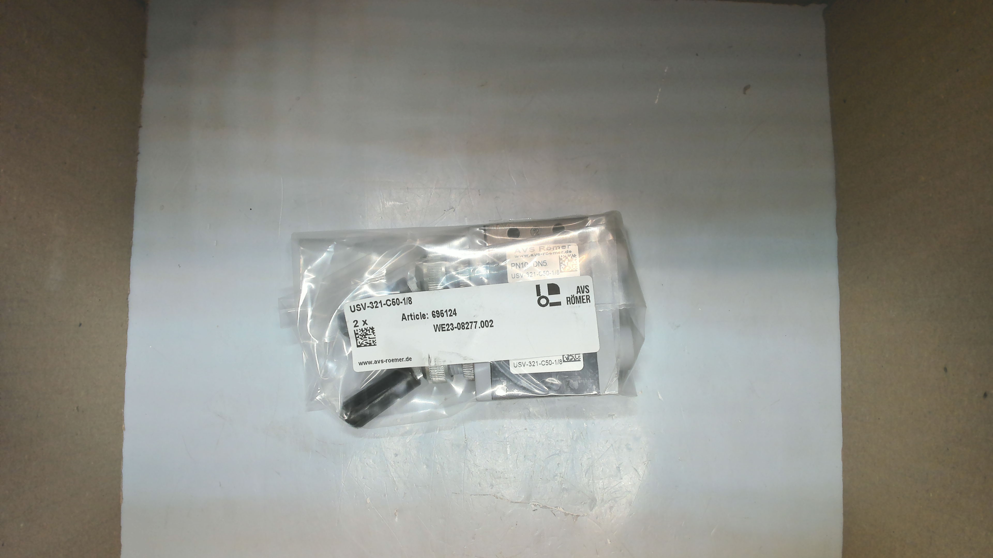 USV-321-C50-1/8 3/2 / 695124