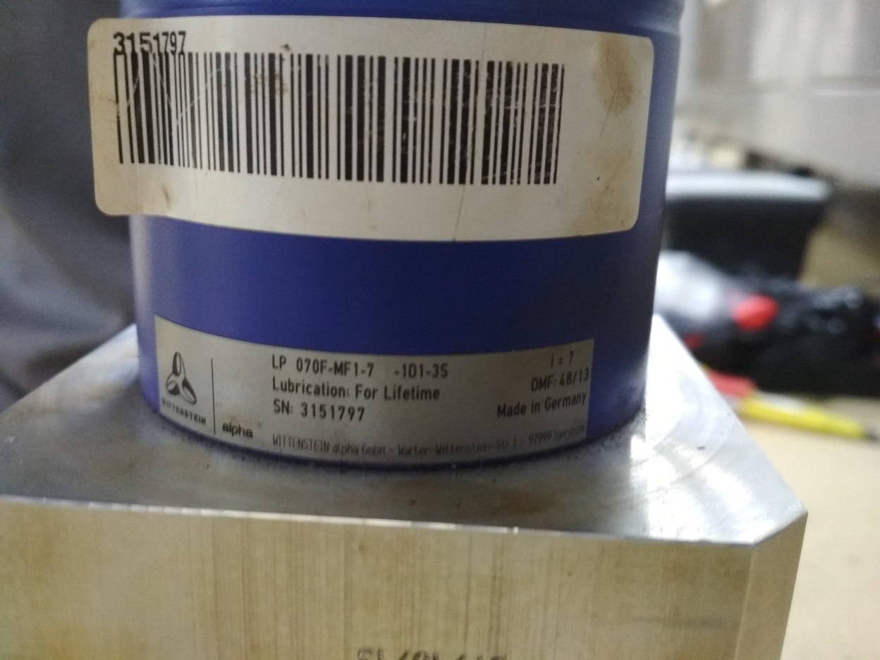 LP 070F-MF1 -7- 1D1-3S
